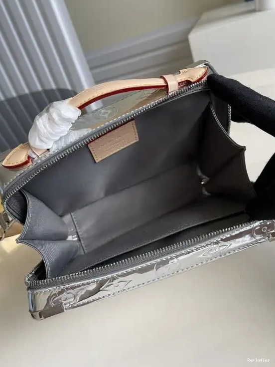 Cheap VUITTON LOUIS TRUNK HANDLE 0702